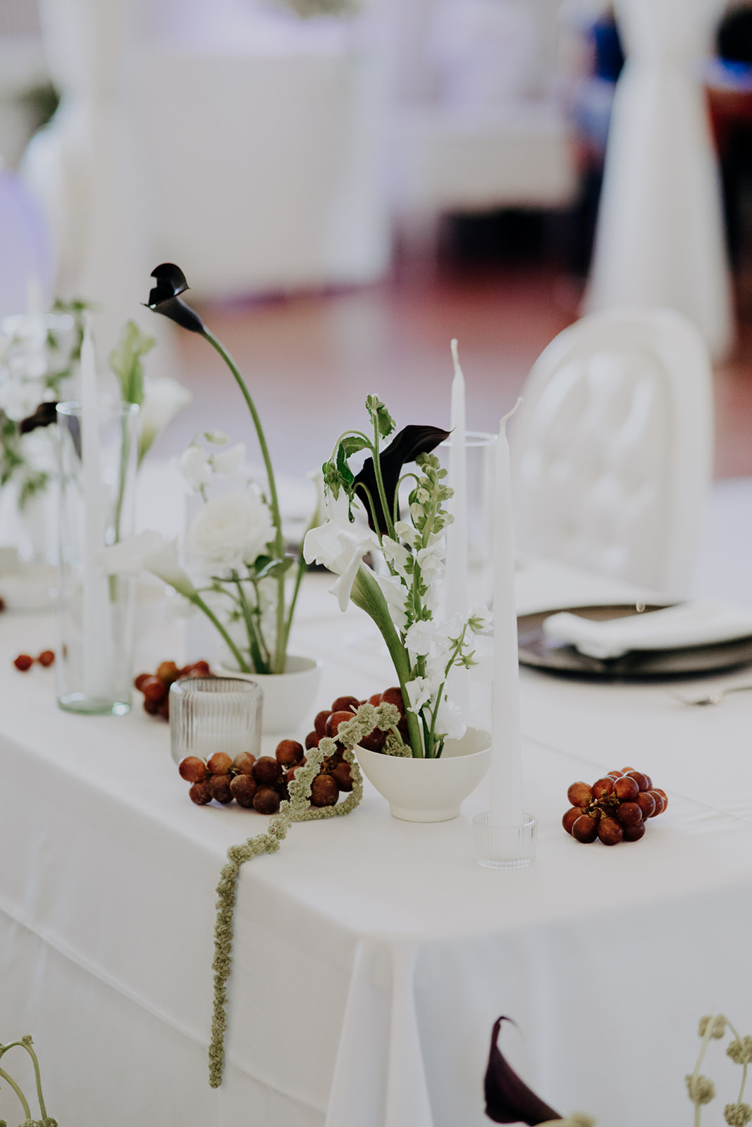 Arcos clásicos y flores detalle 3